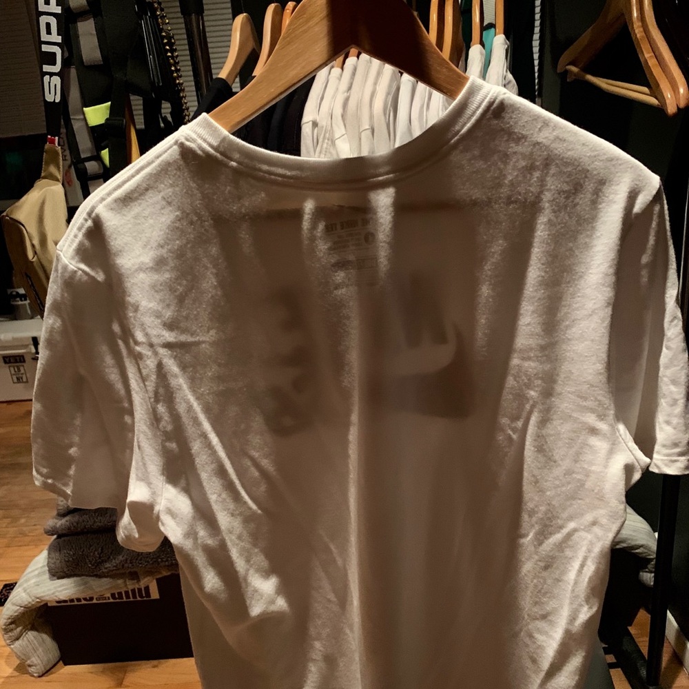 NIKE SB LOGO T - SHIRT | BRAND NEW - Picture 2 of 3